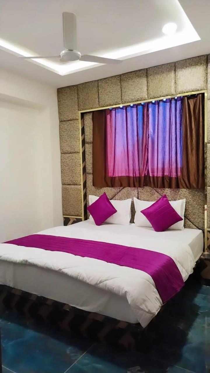 Hotel Karnavati アーメダバード エクステリア 写真