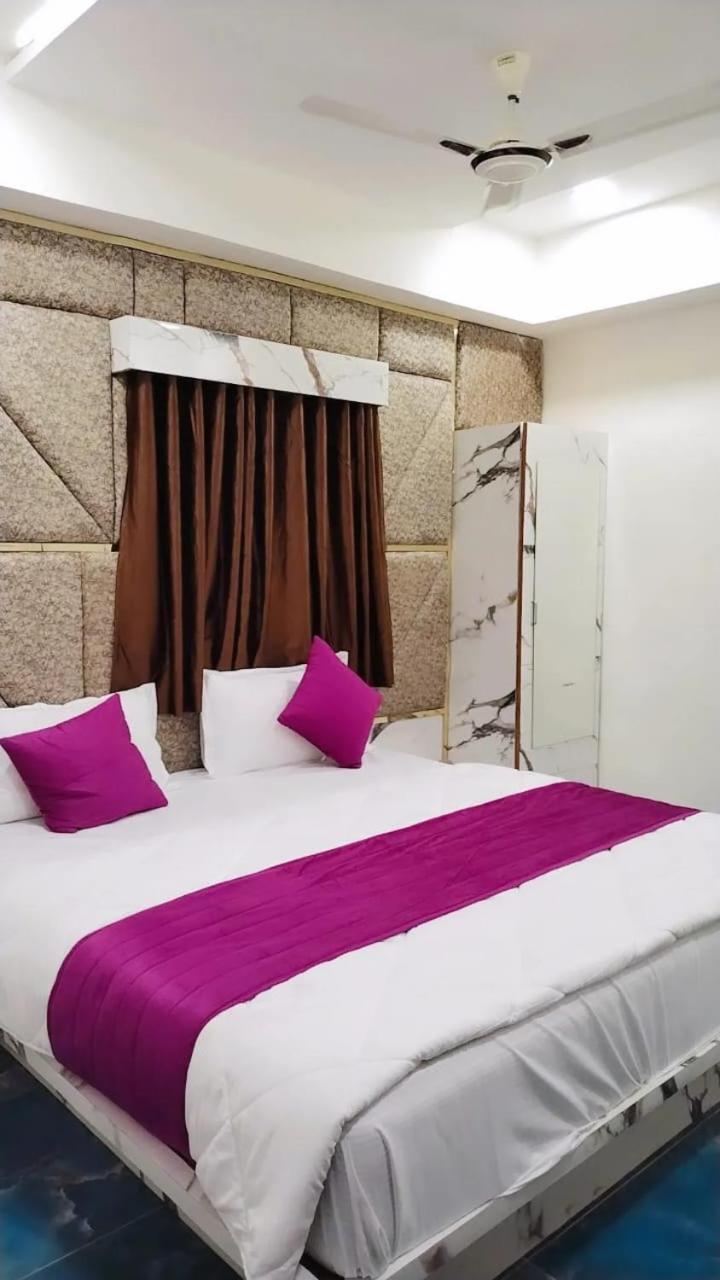Hotel Karnavati アーメダバード エクステリア 写真